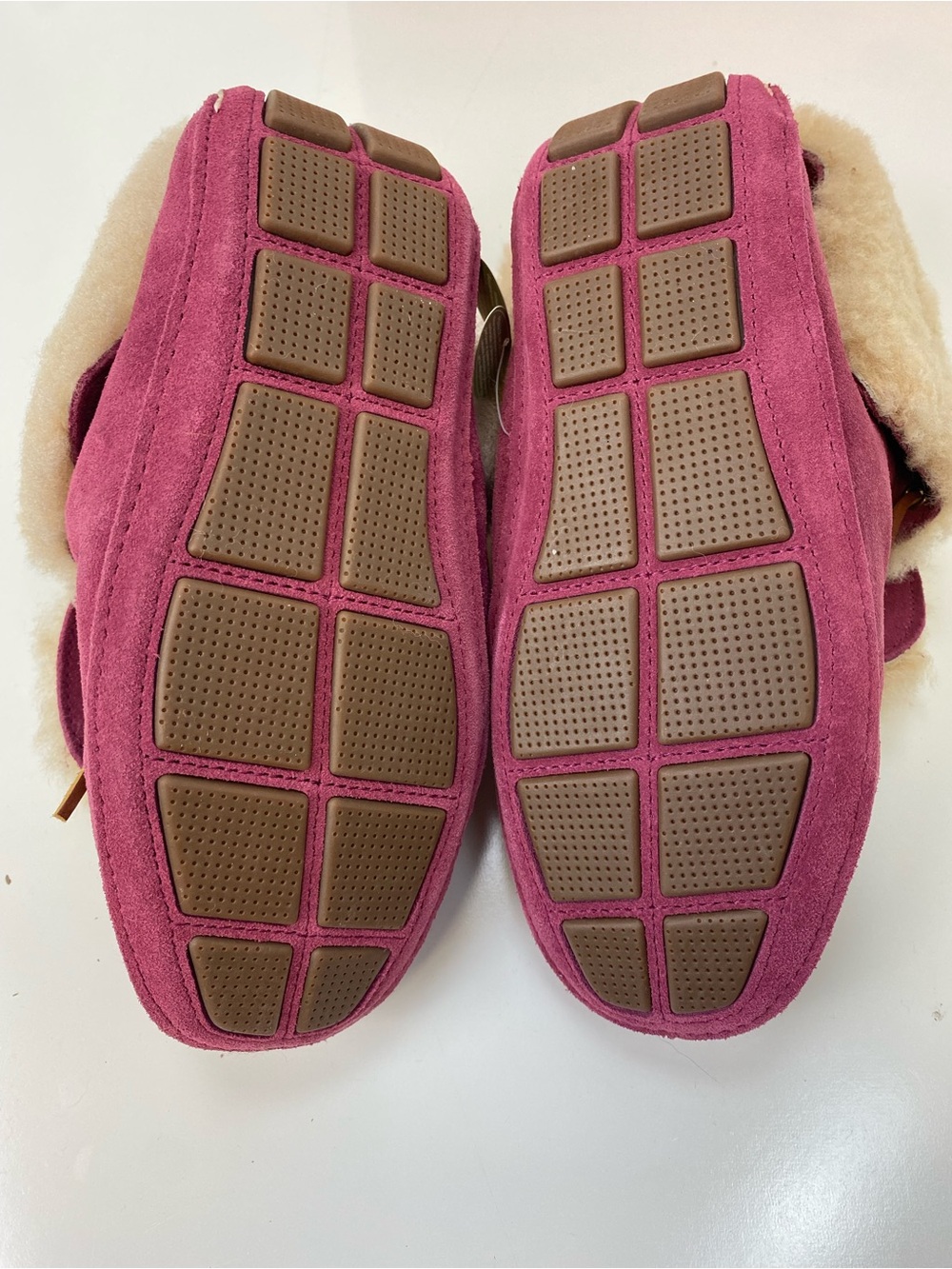 Acorn Women's Burgundy Suede Shearling Moccasin Booties - Picture 4 of 5